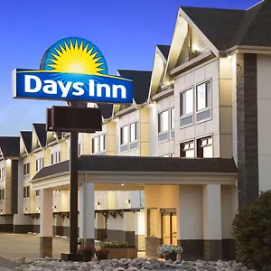 Days By Wyndham Northwest Отель
