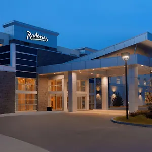 Radisson & Conference Centre Airport YYC