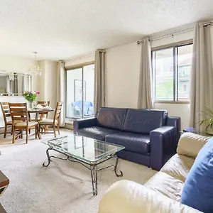 Entire Downtown, Walk To Bmo & Stampede, Parking, 1,5 Hrs To Banff YYC