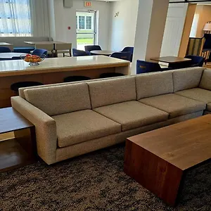 Hotel Staybridge - Airport By Ihg, YYC